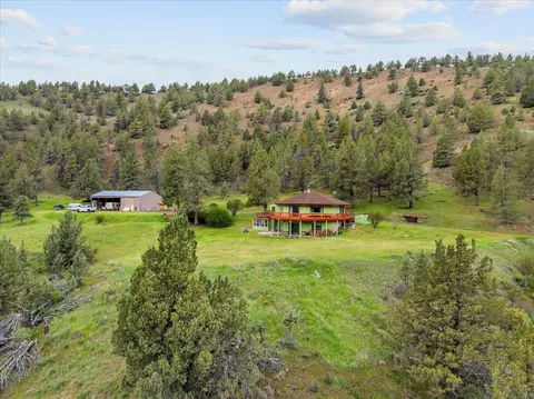 20480 Hwy 395 N, Mount Vernon, OR 97865