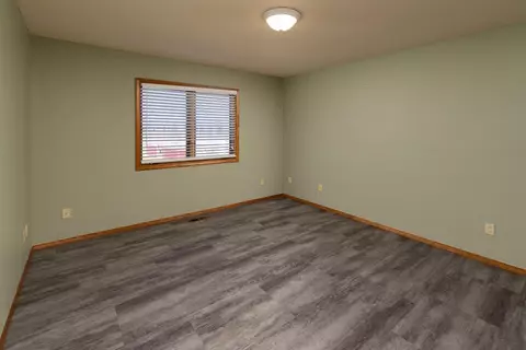 Bedroom - 20900 SW Young Ave, Bend, OR 97703 photo 5 of 5