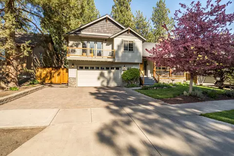 Exterior - 61324 Brianne Pl, Bend, OR 97702 photo 4 of 15