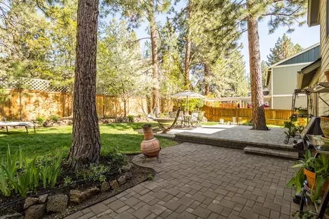Exterior - 61324 Brianne Pl, Bend, OR 97702 photo 12 of 15