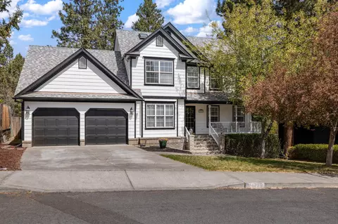 1736 SE Ironwood Ct, Bend, OR 97702