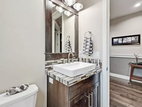 Bath - 61072 Manhae Loop, Bend, OR 97702 photo 1 of 6