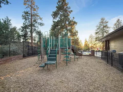 Exterior - 61072 Manhae Loop, Bend, OR 97702 photo 14 of 15