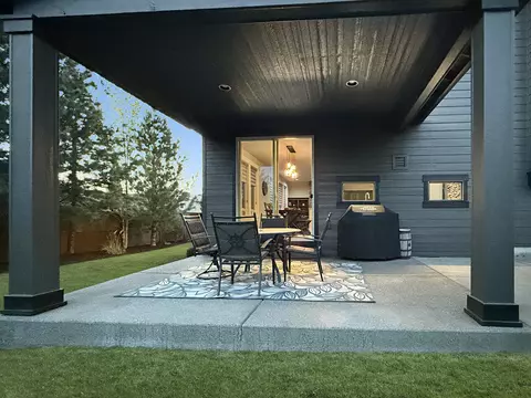 Exterior - 61072 Manhae Loop, Bend, OR 97702 photo 8 of 15