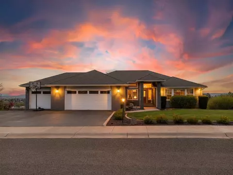 2212 Kimberly Dr, Klamath Falls, OR 97603