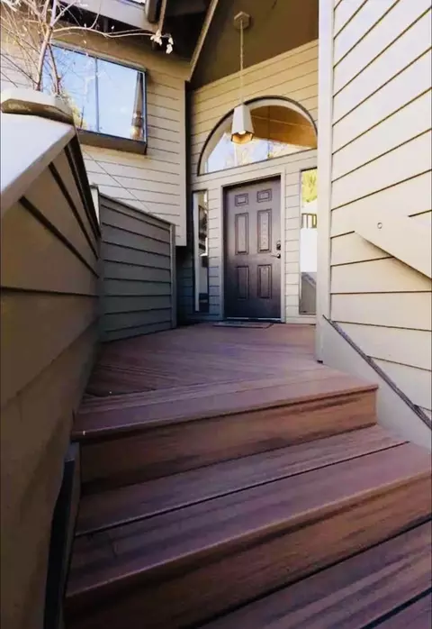 17822 W Core Rd #33, Bend, OR 97707
