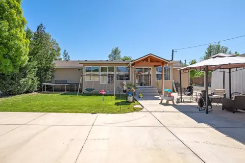 440 Orr Dr, Central Point, OR 97502 photo 22