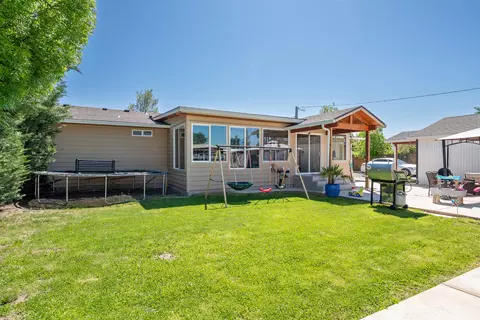 440 Orr Dr, Central Point, OR 97502 photo 30