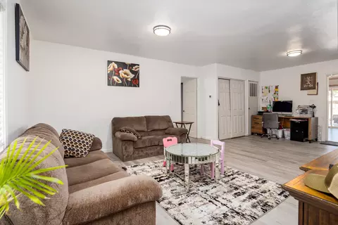 440 Orr Dr, Central Point, OR 97502 photo 6