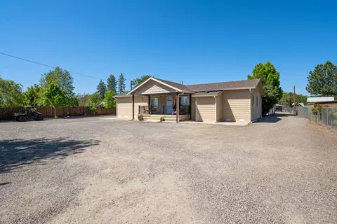 440 Orr Dr, Central Point, OR 97502 photo 32