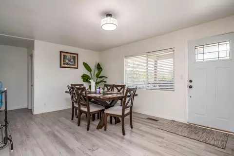 440 Orr Dr, Central Point, OR 97502 photo 5