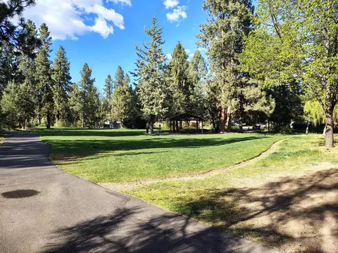 Exterior - 19824 Copernicus Ave, Bend, OR 97702 photo 14 of 15