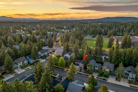 View/Area - 19824 Copernicus Ave, Bend, OR 97702 photo 1 of 2