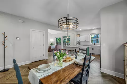 Dining - 19824 Copernicus Ave, Bend, OR 97702 photo 1 of 1