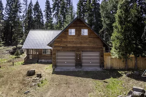 7550 Hyatt Prairie Rd, Ashland, OR 97520