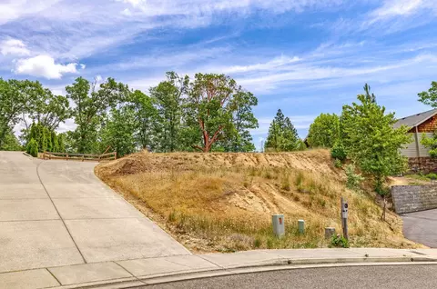 166 NW Native Run Loop, Grants Pass, OR 97526 photo 6