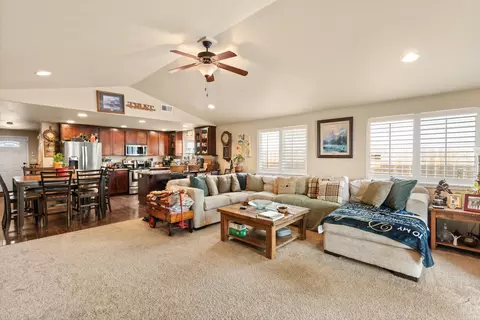 Other - 944 Stonewater Dr, Eagle Point, OR 97524 photo 2 of 6