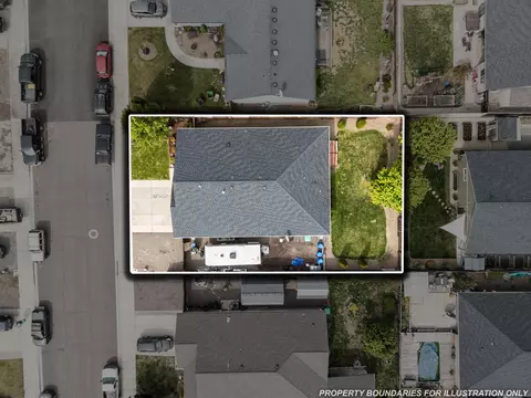 View/Area - 944 Stonewater Dr, Eagle Point, OR 97524 photo 3 of 15