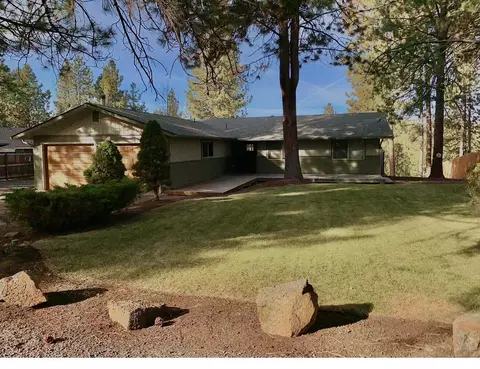 18984 Shoshone Rd, Bend, OR 97702