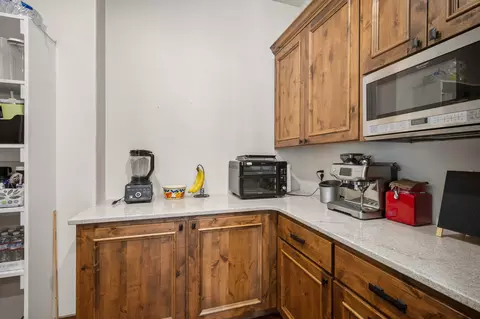 Kitchen - 56328 Fireglass Loop #175, Bend, OR 97707 photo 7 of 7