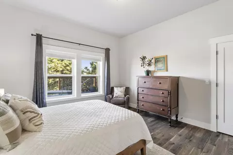 Bedroom - 628 Highland Meadow Loop, Redmond, OR 97756 photo 6 of 10