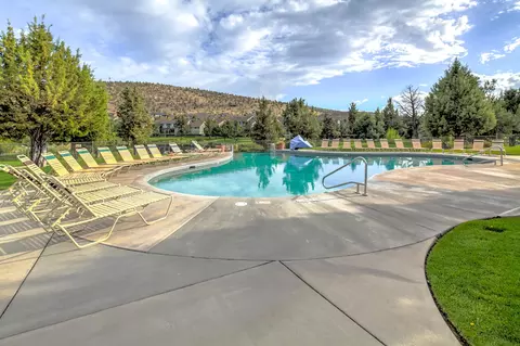 Exterior - 628 Highland Meadow Loop, Redmond, OR 97756 photo 19 of 23