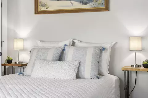 Bedroom - 628 Highland Meadow Loop, Redmond, OR 97756 photo 3 of 10