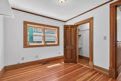 Bedroom - 19 Gresham St, Ashland, OR 97520 photo 2 of 5