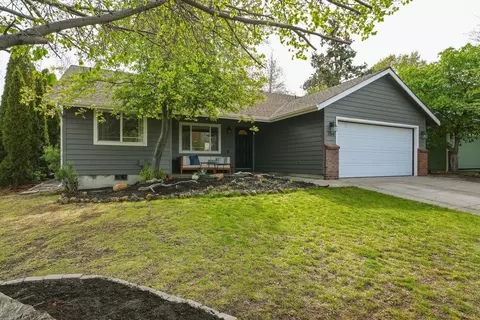 764 NE Tierra Rd, Bend, OR 97701