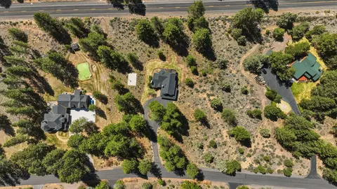 View/Area - 60309 Tall Pine Ave, Bend, OR 97702 photo 1 of 9
