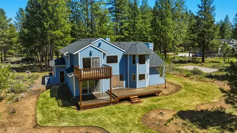 Exterior - 60309 Tall Pine Ave, Bend, OR 97702 photo 15 of 17