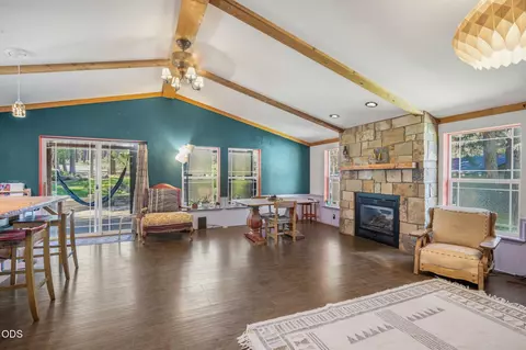 16878 Jacinto Rd, Bend, OR 97707 photo 5