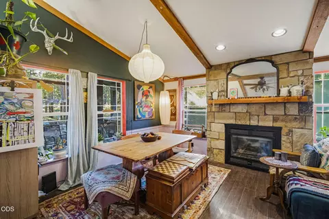 16878 Jacinto Rd, Bend, OR 97707 photo 5