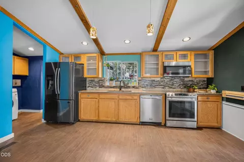 16878 Jacinto Rd, Bend, OR 97707 photo 4
