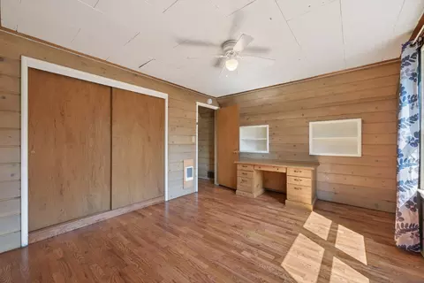 Bedroom - 714 NE 10th St, Bend, OR 97701 photo 7 of 9