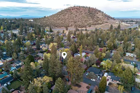 View/Area - 714 NE 10th St, Bend, OR 97701 photo 1 of 2