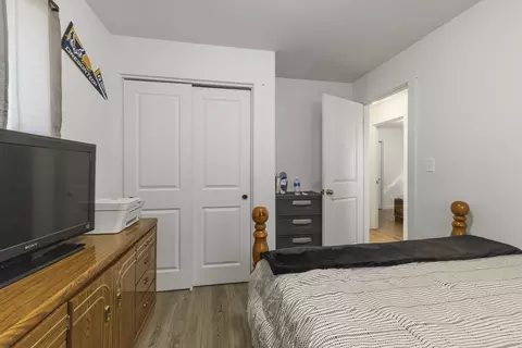 Bedroom - 23810 Gaines Rd, Merrill, OR 97633 photo 3 of 7