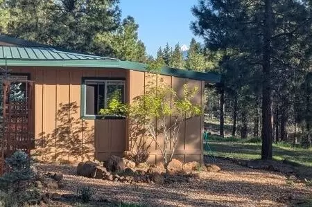 Exterior - 15020 Remuda Rd, Sisters, OR 97759 photo 5 of 22