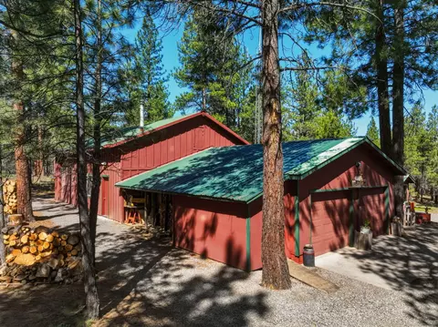 Exterior - 15020 Remuda Rd, Sisters, OR 97759 photo 3 of 22