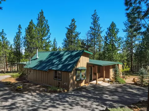 Exterior - 15020 Remuda Rd, Sisters, OR 97759 photo 18 of 22