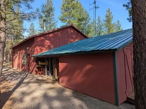 Exterior - 15020 Remuda Rd, Sisters, OR 97759 photo 14 of 22