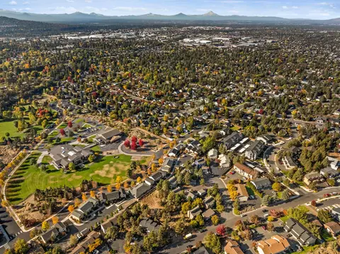 2101 NE Holliday Ave, Bend, OR 97701 photo 26