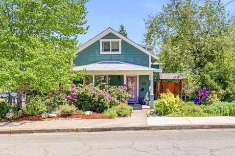 200 Harrison St, Ashland, OR 97520