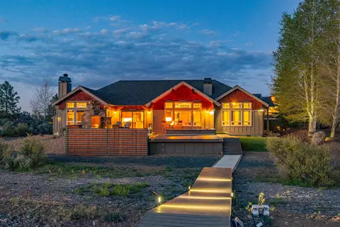 Exterior - 67167 Highway 20, Bend, OR 97703 photo 15 of 21