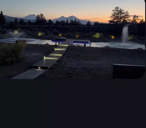 View/Area - 67167 Highway 20, Bend, OR 97703 photo 2 of 4