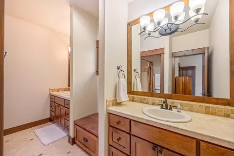 Bath - 67167 Highway 20, Bend, OR 97703 photo 4 of 5