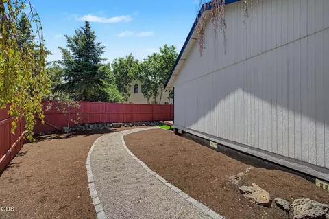 Other - 62803 Snowcap Ct, Bend, OR 97701 photo 6 of 15
