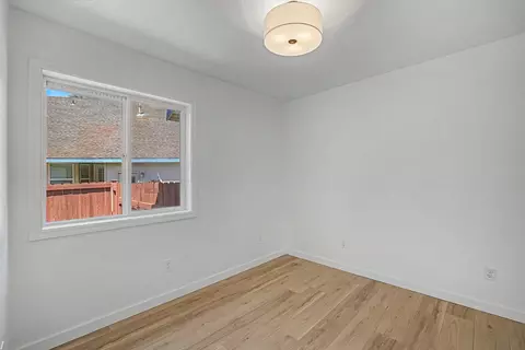 Bedroom - 62803 Snowcap Ct, Bend, OR 97701 photo 2 of 5