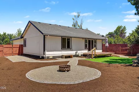 Other - 62803 Snowcap Ct, Bend, OR 97701 photo 13 of 15