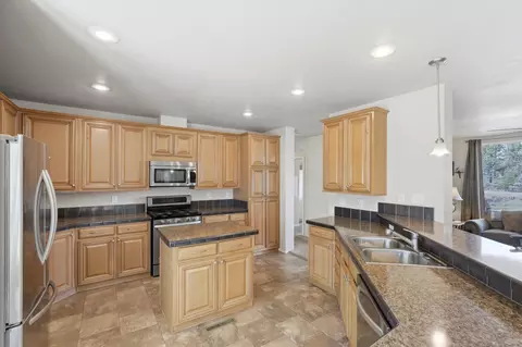 64992 Valeview Dr, Bend, OR 97703 photo 27